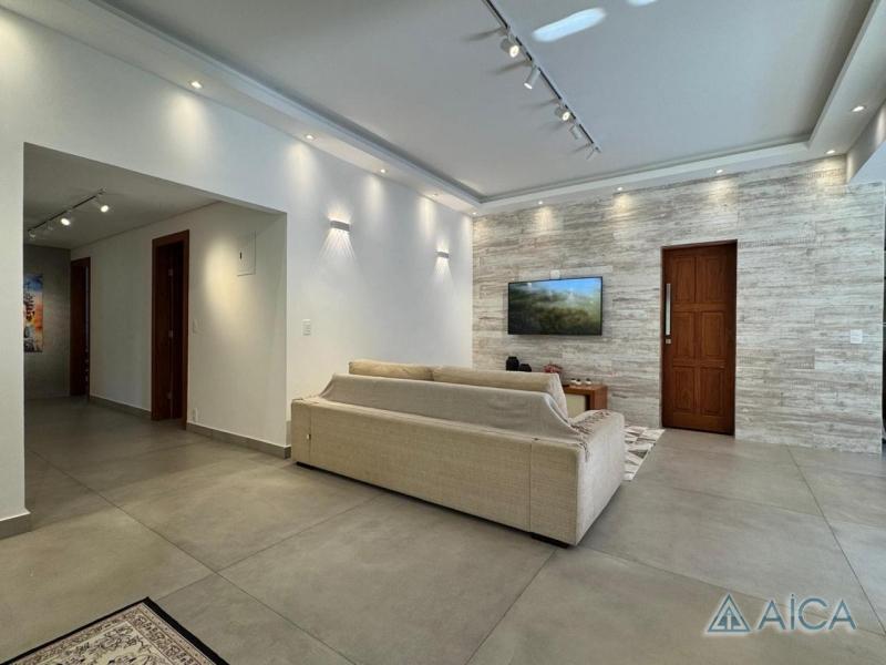 Casa para Alugar em Itaipava, Petrópolis - RJ - Foto 10