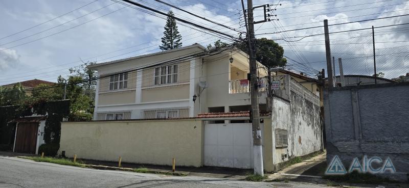 Casa à venda em Valparaíso, Petrópolis - RJ - Foto 1