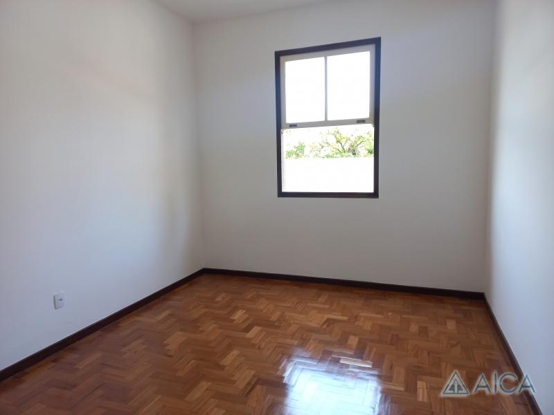 Casa à venda em Valparaíso, Petrópolis - RJ - Foto 2