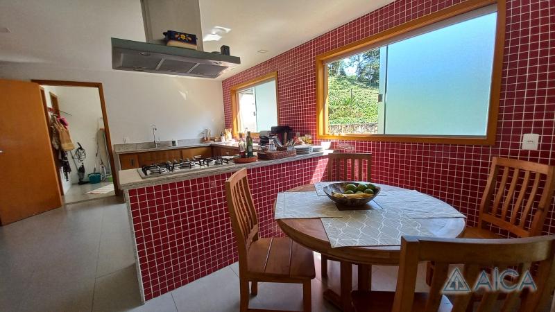 Casa à venda em Carangola, Petrópolis - RJ - Foto 17