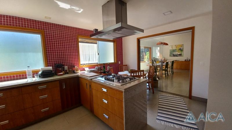 Casa à venda em Carangola, Petrópolis - RJ - Foto 3