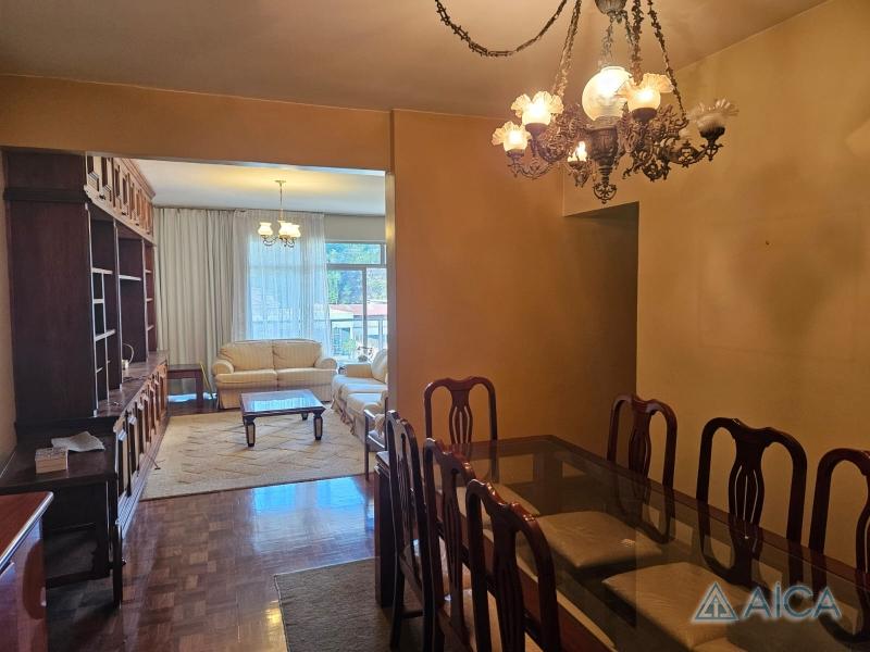 Apartamento para alugar em Centro, Petrópolis - RJ
