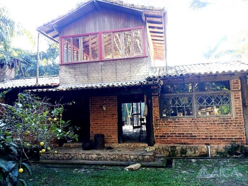 Casa à venda em Itaipava, Petrópolis - RJ - Foto 1