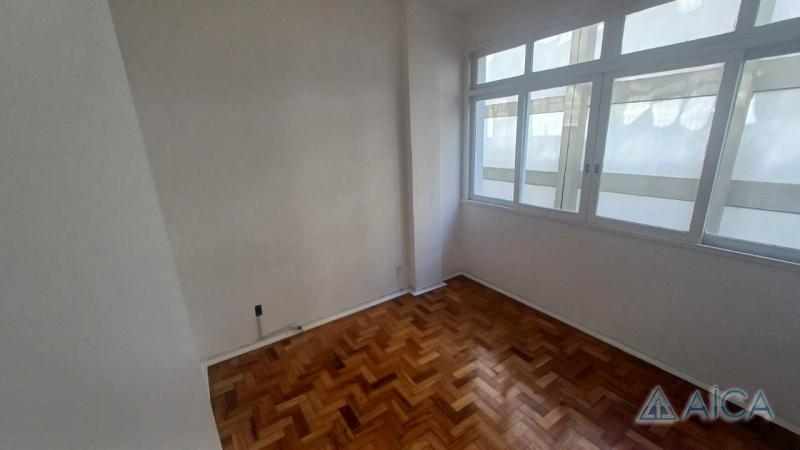 Apartamento para Alugar em Centro, Petrópolis - RJ - Foto 4