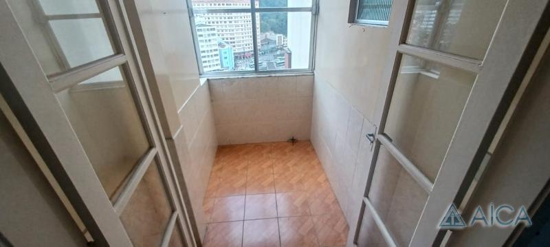 Apartamento para Alugar em Centro, Petrópolis - RJ - Foto 2