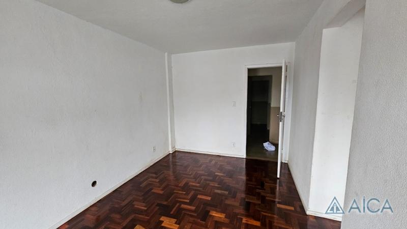 Apartamento para Alugar em Thouzet, Petrópolis - RJ - Foto 2