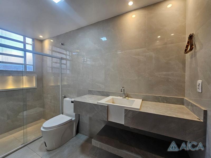 Apartamento para Alugar em Centro, Petrópolis - RJ - Foto 2