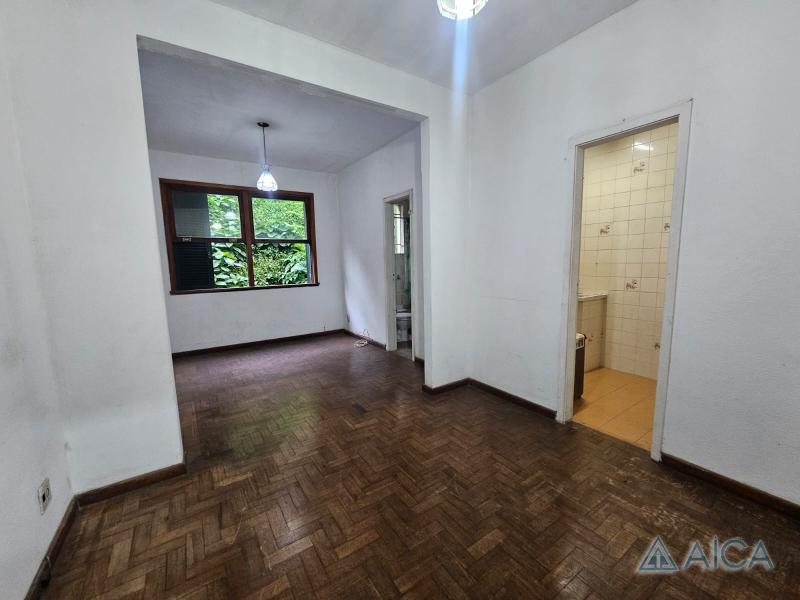 Apartamento para Alugar em Centro, Petrópolis - RJ - Foto 1
