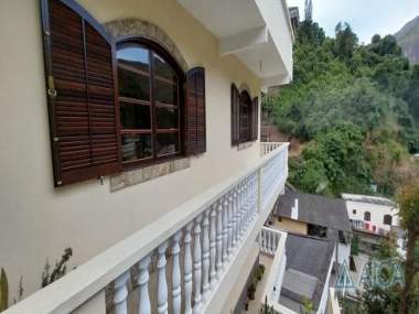 [5106] Casa - Quissamã - Petrópolis/RJ