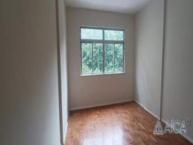 [6088] Quitinete / Conjugado - Centro - Petrópolis/RJ