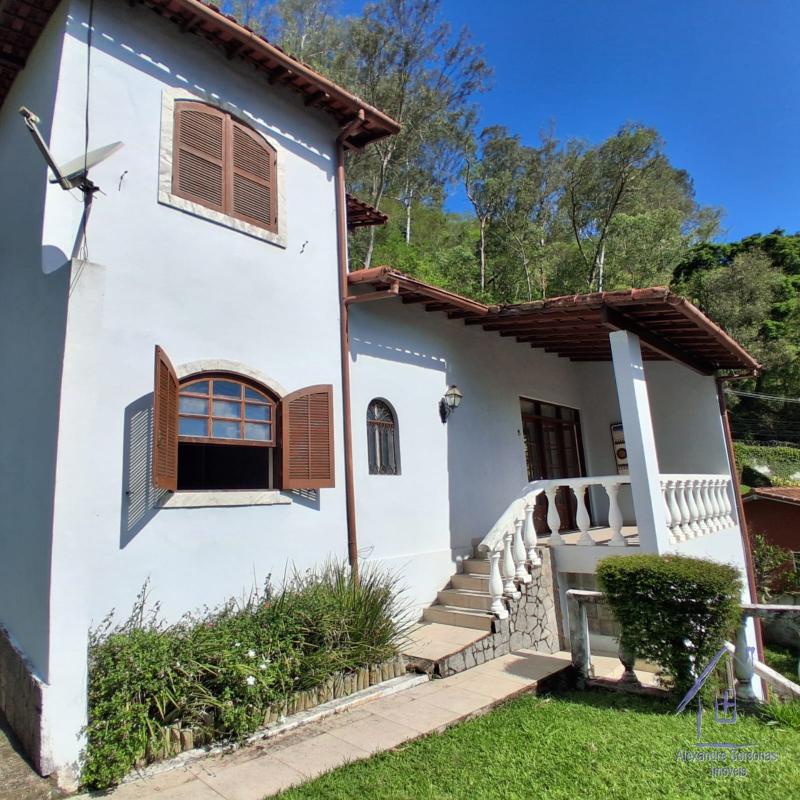 Casa à venda em Nogueira, Petrópolis - RJ - Foto 1