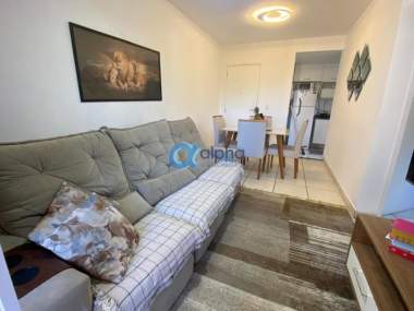 Apartamento em Corrêas