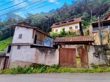 [CI 334] Casa em Caxambu, Petrópolis/RJ