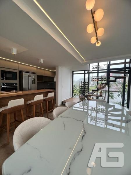 Casa à venda em Valparaíso, Petrópolis - RJ - Foto 4