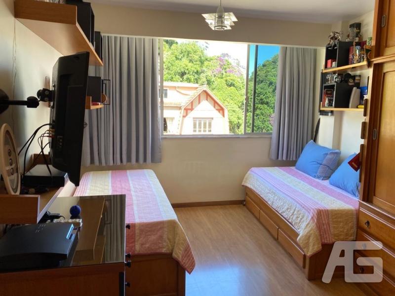 Apartamento em Centro - Petrópolis/RJ  - 2 Quartos