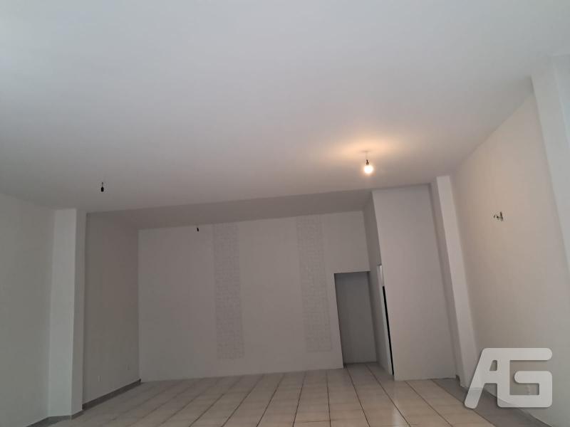 Imóvel Comercial em Cascatinha - Petrópolis/RJ 