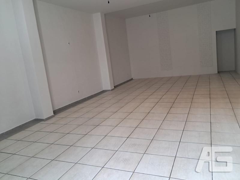 Imóvel Comercial para Alugar em Cascatinha, Petrópolis - RJ - Foto 11