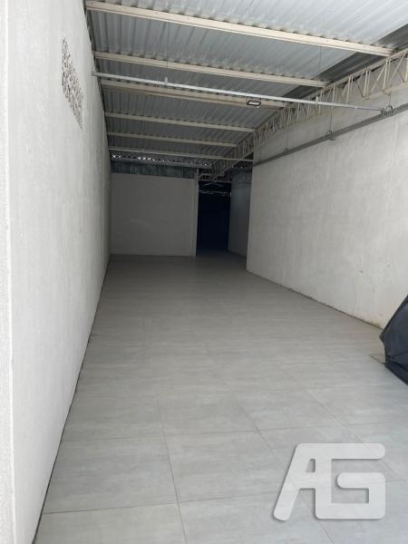 Loja para Alugar  à venda em Itamarati, Petrópolis - RJ - Foto 3