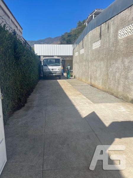 Loja para Alugar  à venda em Itamarati, Petrópolis - RJ - Foto 5