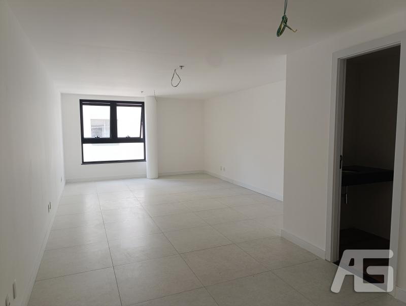 Sala em Centro - Petrópolis/RJ  - 1 Quartos