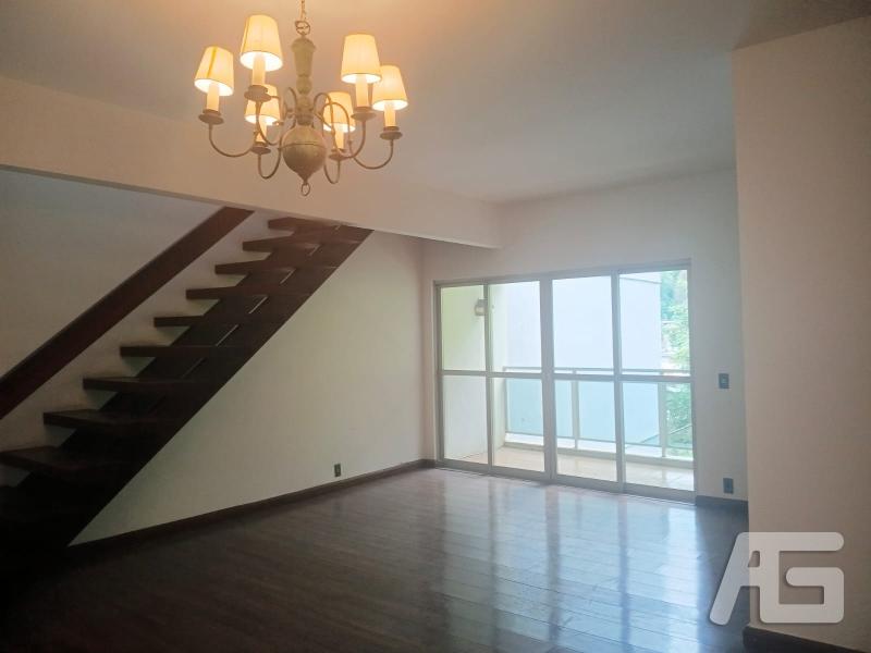 Cobertura em Centro - Petrópolis/RJ  - 2 Quartos