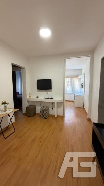 Apartamento para Alugar em Bingen, Petrópolis - RJ - Foto 2