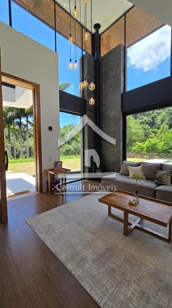 Casa para Alugar  à venda em Araras, Petrópolis - RJ - Foto 12