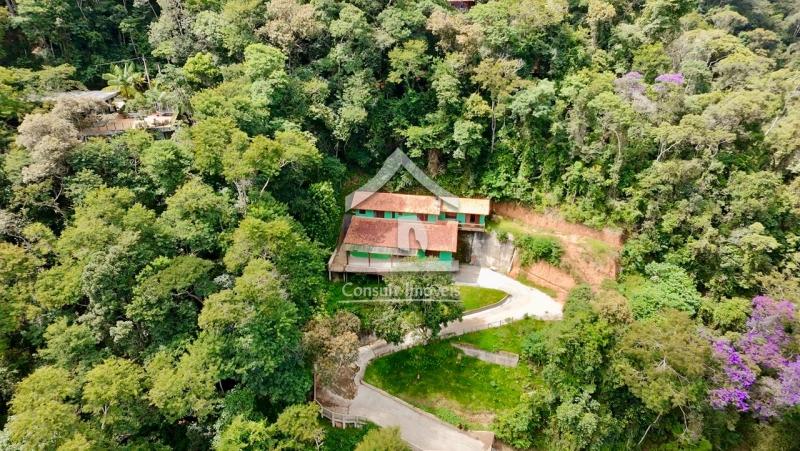 Casa à venda em Itaipava, Petrópolis - RJ