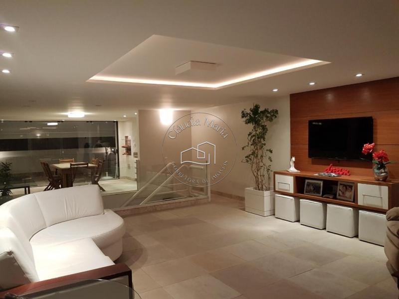 Cobertura à venda em Centro, Petrópolis - RJ