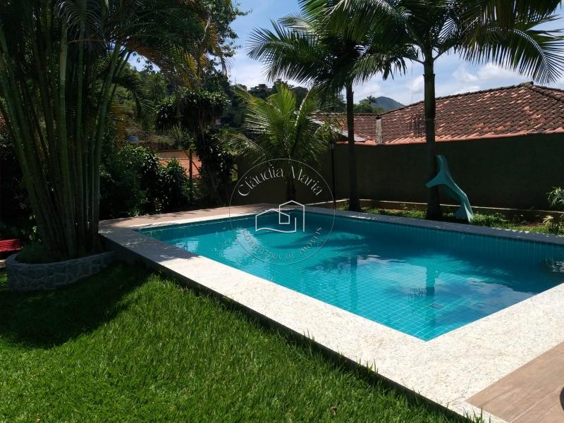 Casa à venda em Corrêas, Petrópolis - RJ