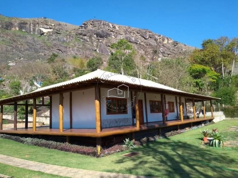 Apartamento à venda em Centro, São José do Vale do Rio Preto - RJ