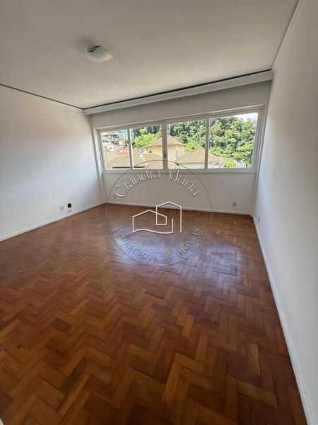 Apartamento à venda em Valparaíso, Petrópolis - RJ