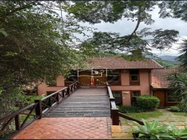 [67] Casa em Itaipava, Petrópolis/RJ