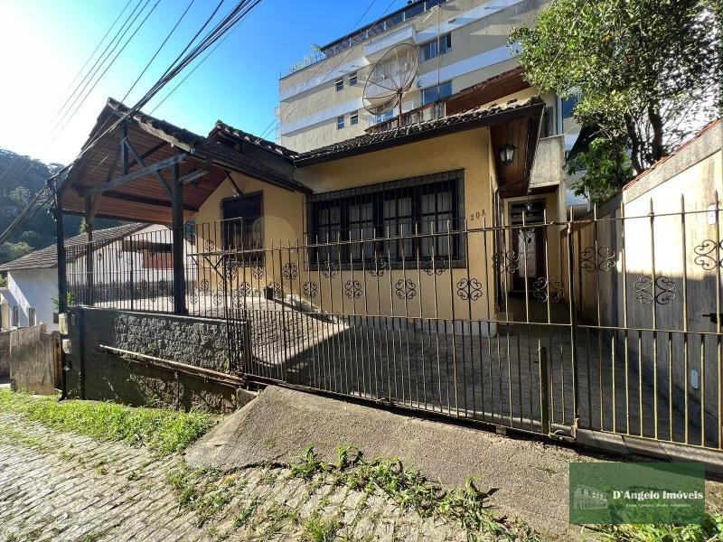 Casa à venda em Valparaíso, Petrópolis - RJ - Foto 1