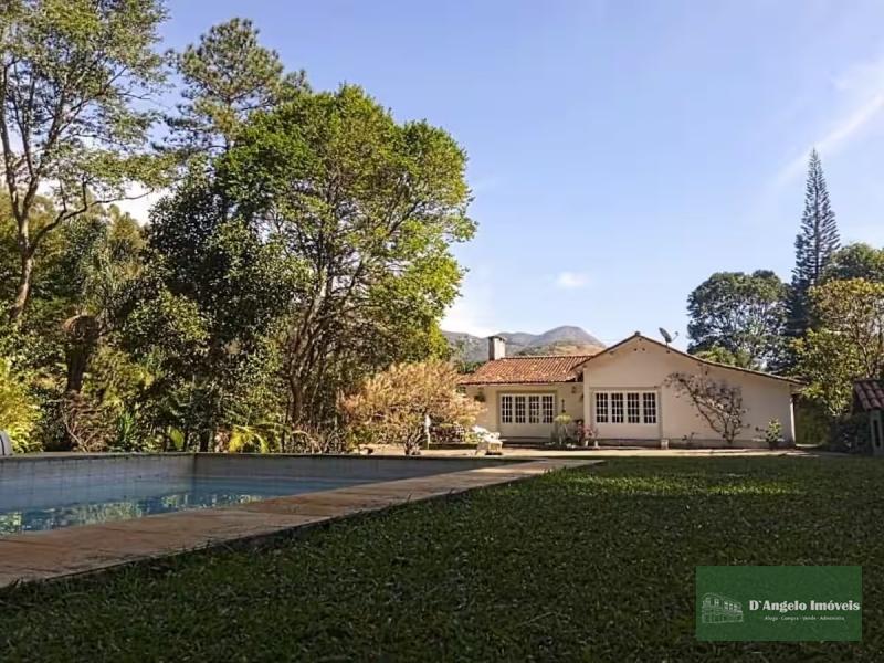 Casa à venda em Carangola, Petrópolis - RJ - Foto 2