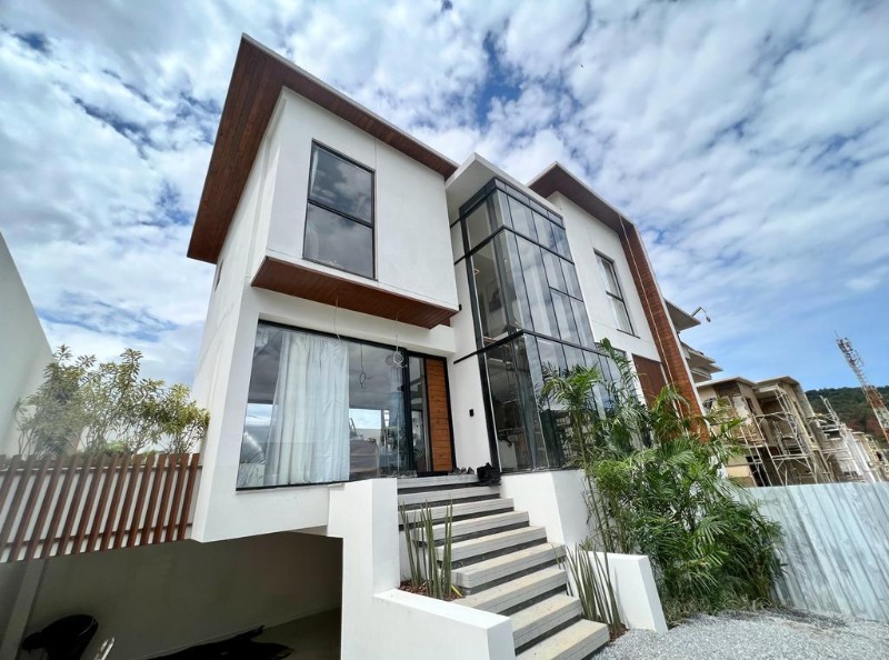 Casa - Valparaíso, Petrópolis/RJ  - 3 Dormitórios