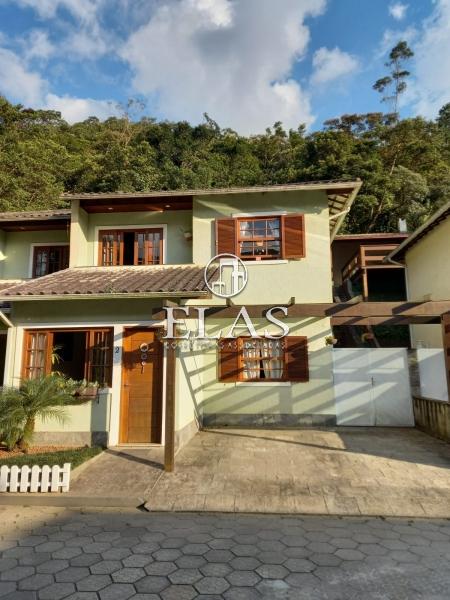Casa - Independência, Petrópolis/RJ  - 3 Dormitórios