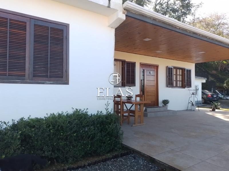 Casa - Quitandinha, Petrópolis/RJ  - 5 Dormitórios