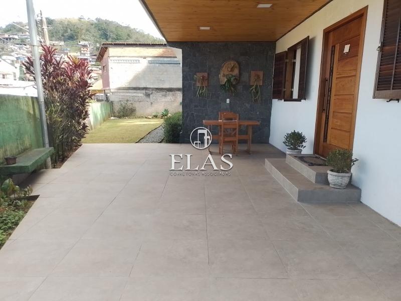 Casa - Quitandinha, Petrópolis/RJ  - 5 Dormitórios
