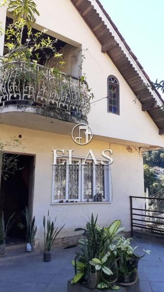 Casa - Quarteirão Ingelheim, Petrópolis/RJ  - 2 Dormitórios