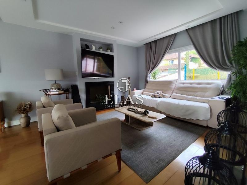 Casa - Castelânea, Petrópolis/RJ  - 4 Dormitórios