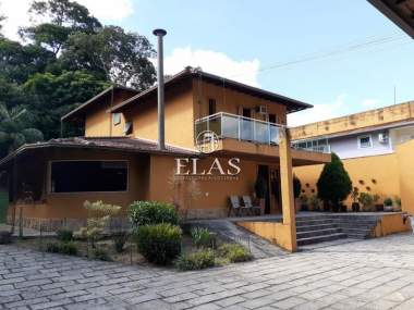 [2390] Casa - Carangola, Petrópolis/RJ