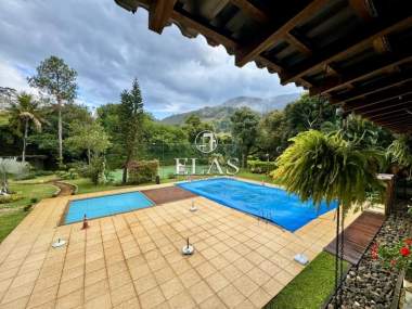 [2554] Apartamento - Itaipava, Petrópolis/RJ
