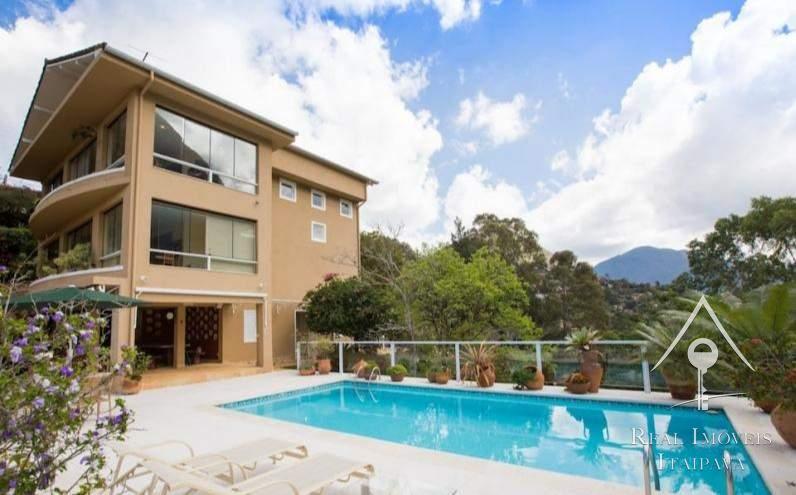 Casa em Araras - Petrópolis/RJ 