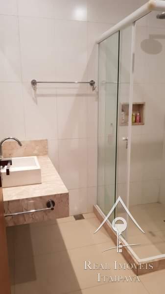 Casa para Alugar  à venda em Castelânea, Petrópolis - RJ - Foto 25