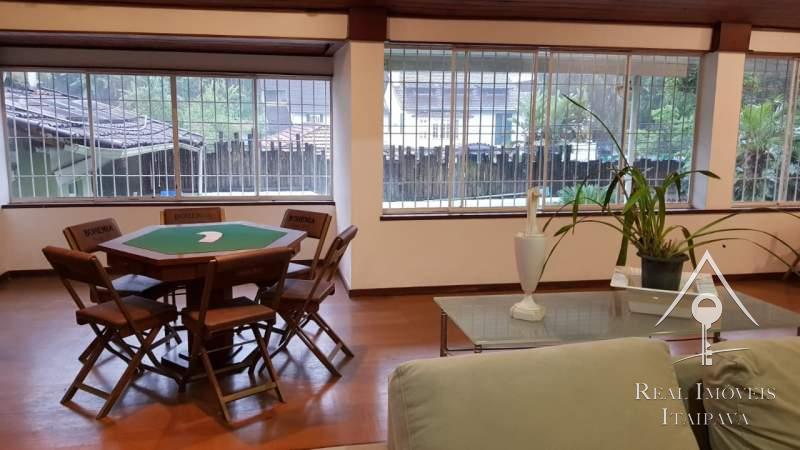 Casa para Alugar  à venda em Castelânea, Petrópolis - RJ - Foto 13