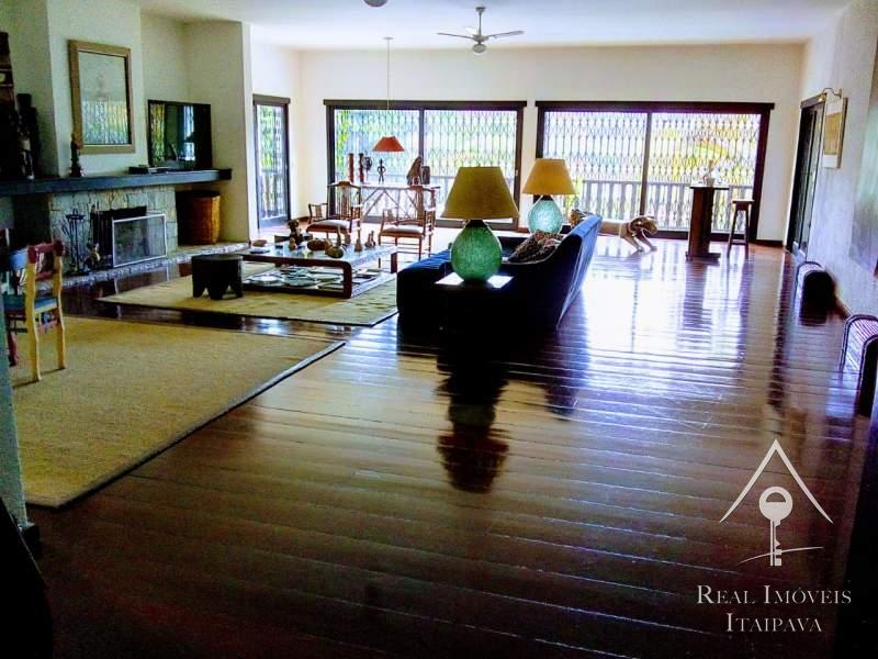 Casa para Alugar  à venda em Nogueira, Petrópolis - RJ - Foto 27