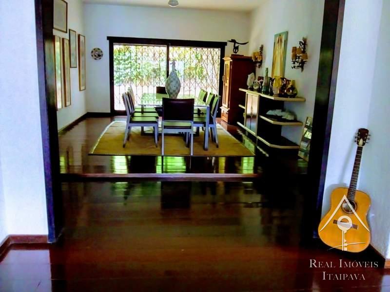 Casa para Alugar  à venda em Nogueira, Petrópolis - RJ - Foto 15
