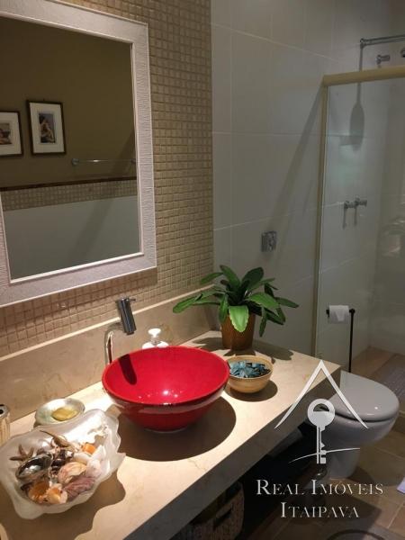 Casa para Alugar  à venda em Pedro do Rio, Petrópolis - RJ - Foto 5