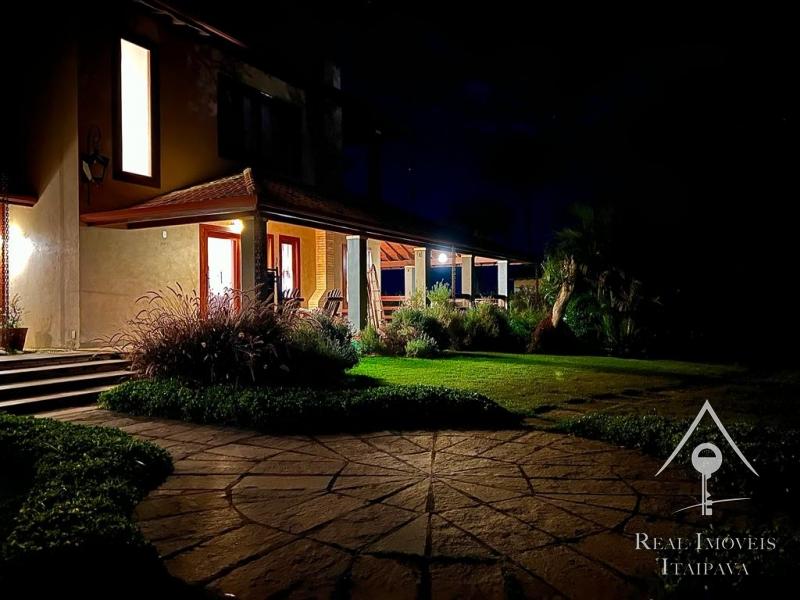 Casa para Alugar  à venda em Pedro do Rio, Petrópolis - RJ - Foto 4